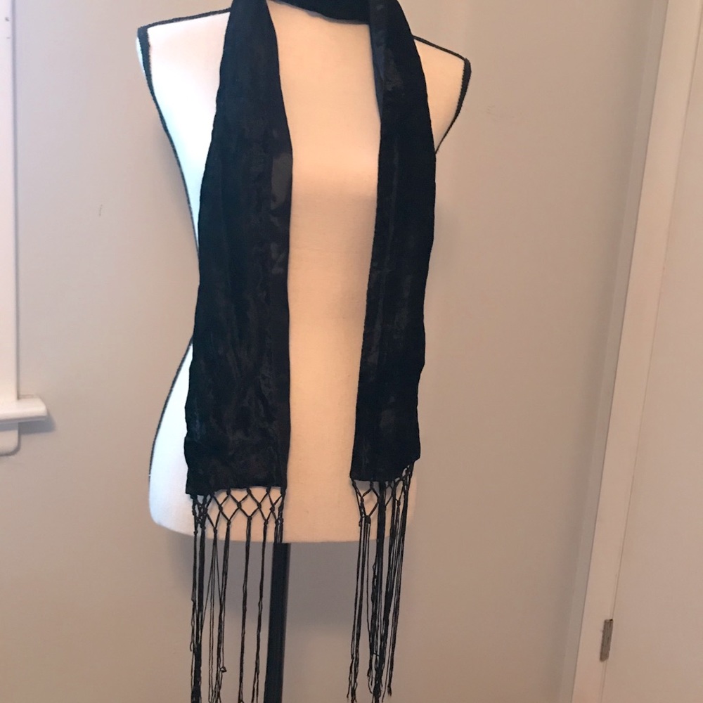 Long black scarf